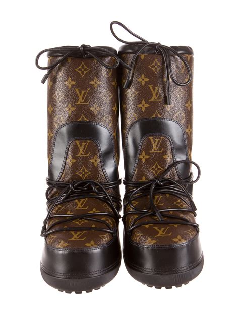 louis vuitton snowboots